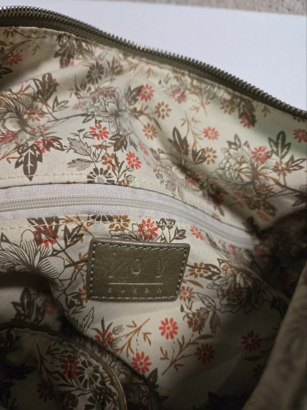 N/A stylish taupe